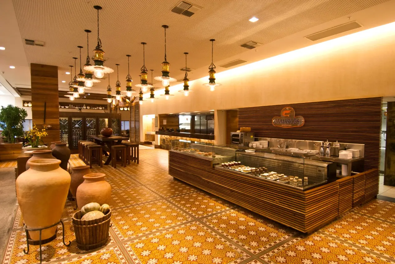 Camarões Midway Mall - Ambiente e gastronomia